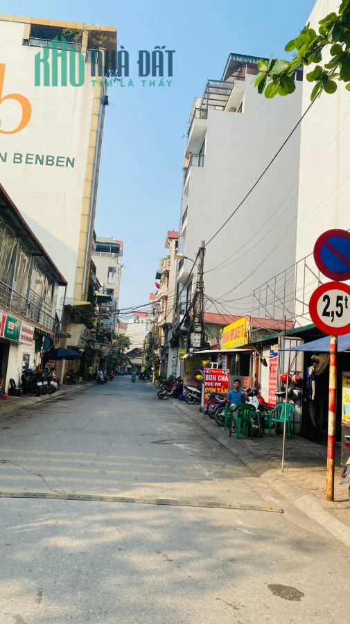 Mặt tiền 8m mặt phố Việt Hưng chính chủ bán đất 90m2 tài chính 10 tỷ lô góc