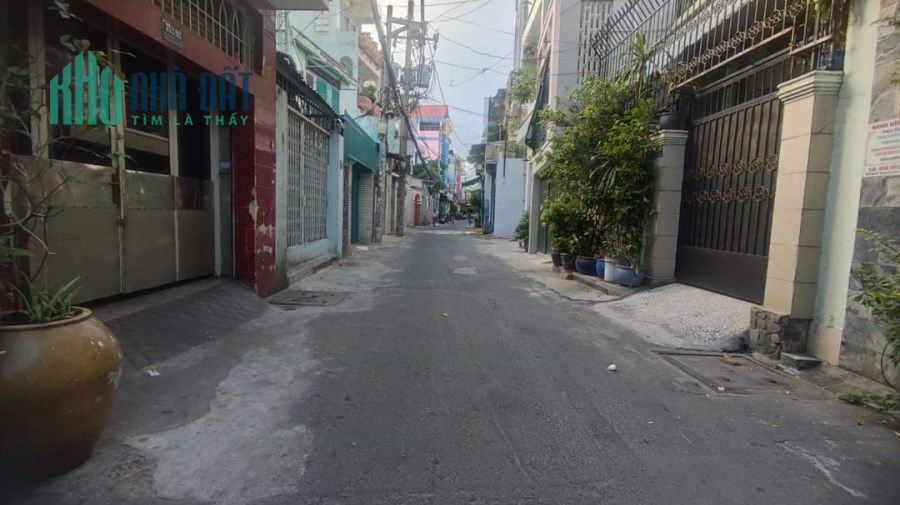 Bán nhà HXT thông Lạc Long Quân, nở hậu sinh tài lộc, 65m2, chỉ nhỉn 7 tỷ thương lượng.