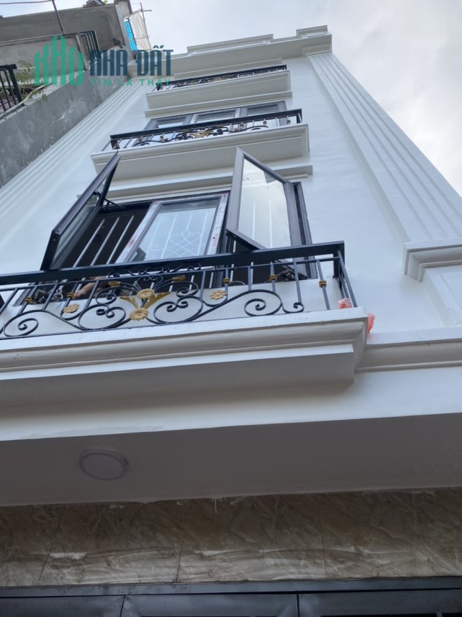 Bán nhà Giáp Nhị, 20m ra ô tô tránh, ngõ Ba gác tránh xe máy, cực đẹp, 30m2x 5 tầng nhỉnh 3 tỷ