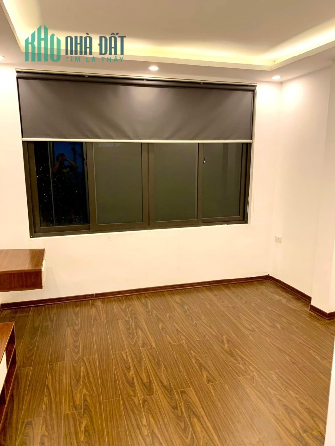 Tôi Cần bán gấp nhà Mặt ngõ Trần Quốc Toản 6.5 tỷ, 30mx6T, KD được
