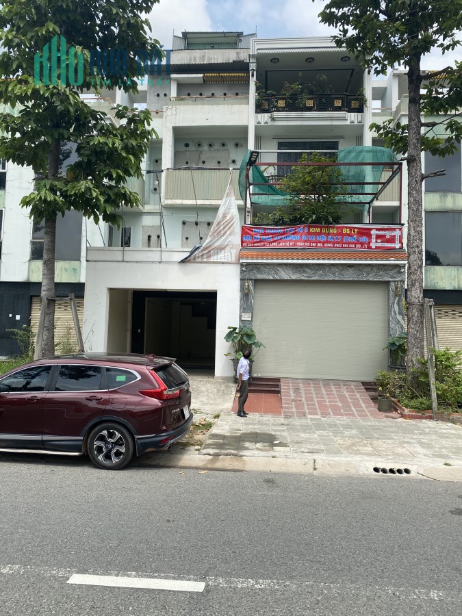 Bán nhà mặt tiền 1 trệt 3 lầu Đ.Mỹ phước Tân Vạn, DE 1 đường rộng 62m.