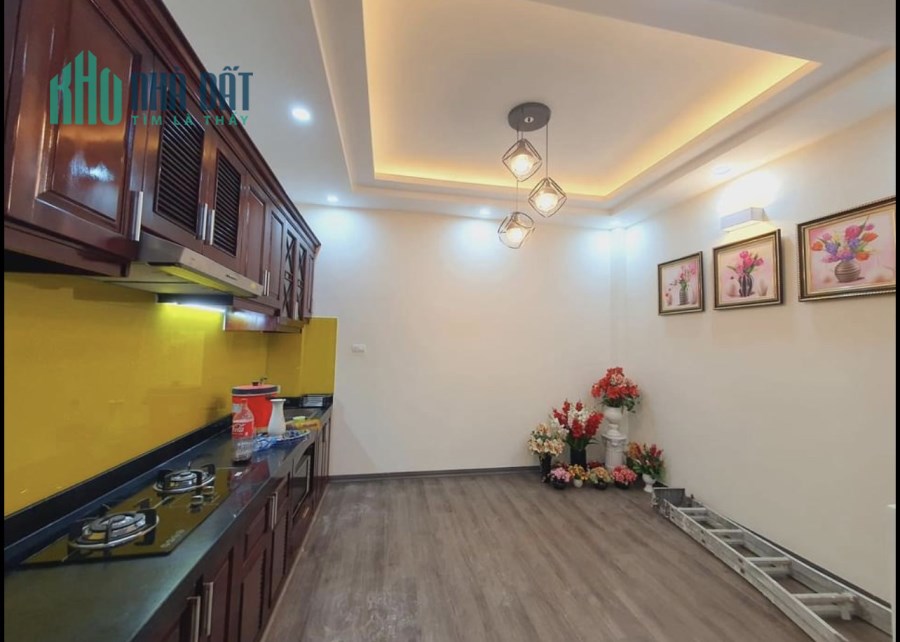 TT BA ĐÌNH, NHÀ ĐẸP 4 TẦNG Ở NGAY, CÁCH PHỐ 20M NHỈNH 1 TỶ