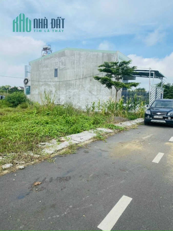 Bán lô đất đường Nguyễn Hoàng, Sông Trầu, Trảng Bom 1tỷ