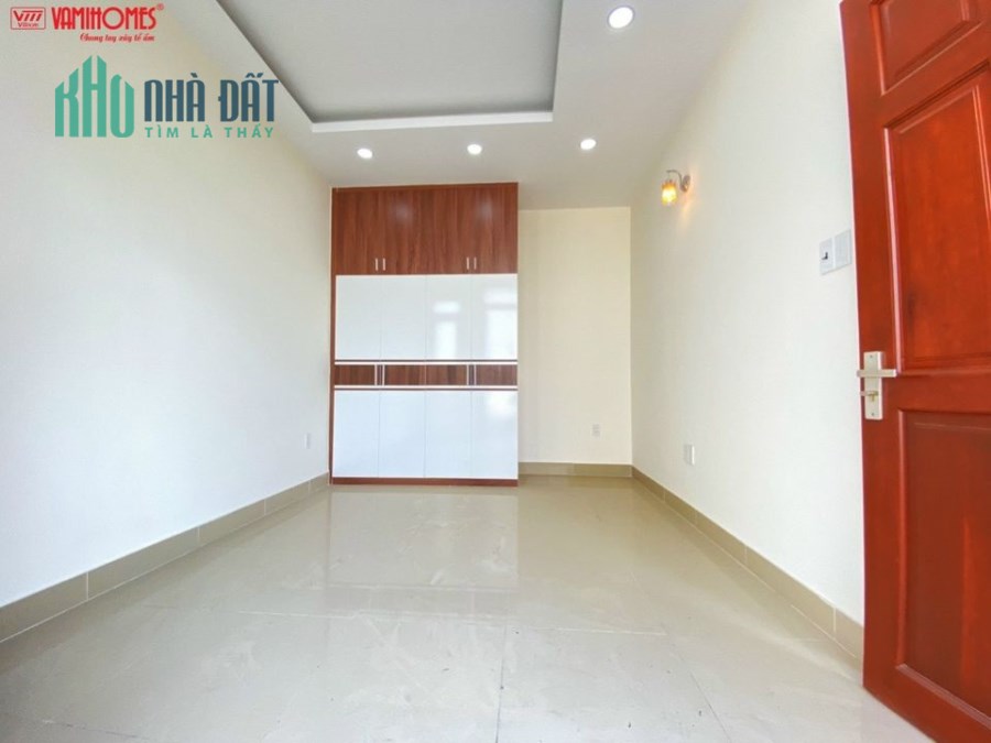 Bán nhà hẻm 60 Lâm Văn Bền, quận 7, giá rẻ nhất khu vực nhỉnh 2 tỷ, HXH, lh 0989149953