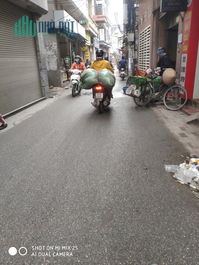 Cần bán nhà 3 tầng, thiết kế đẹp hiện đại, xây dựng 2016, SĐCC 45 m2, đường trần phú, HĐ,