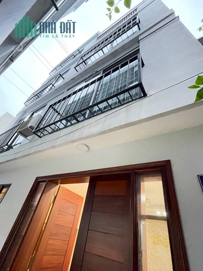Bán nhà Giáp Bát, 42m2x 4 tầng chỉ 5.1 tỷ