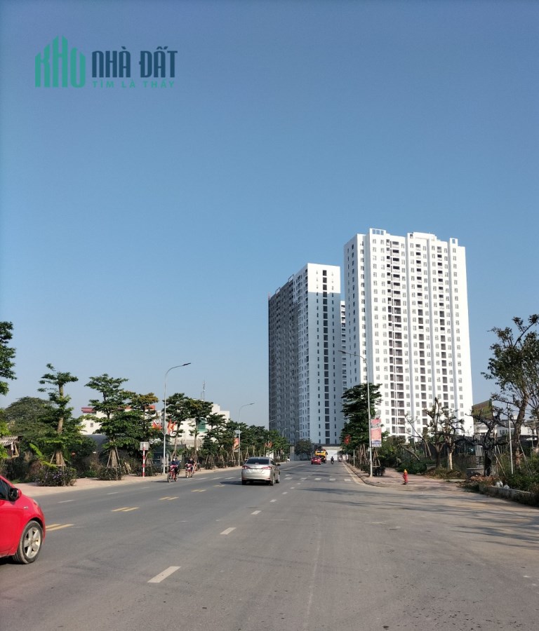 BÁN GẤP căn hộ 60m2 chung cư Blue Star Trâu Quỳ, Gia Lâm, giá rẻ nhất thị trường.