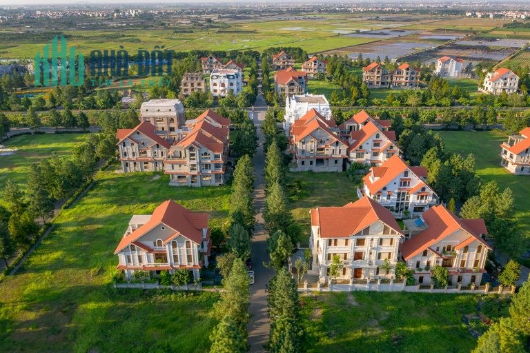 Chính chủ bán biệt thự 200m2 400m2 The Phoenix Garden giá tốt
