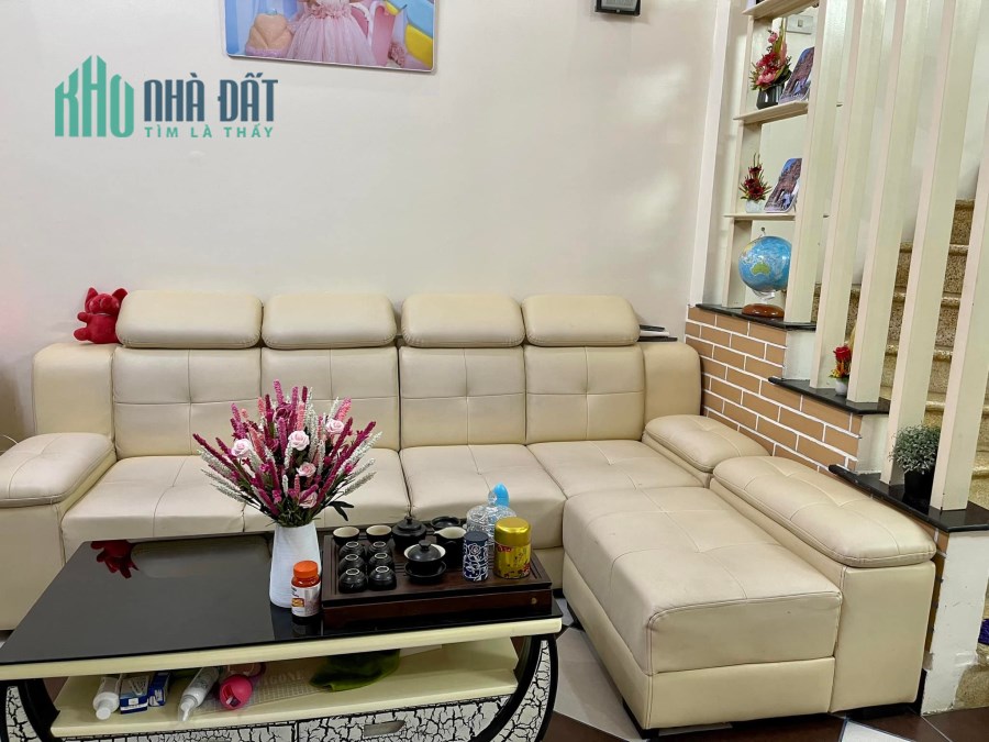 Bán nhà Xuân Phương dân xây ô tô đỗ cửa 43m2, 4tầng 4,2 tỷ