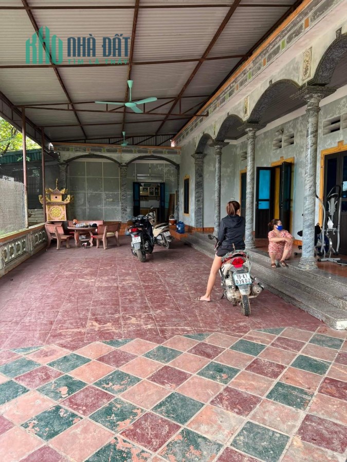 Bán gấp nhà Thanh Ba - Phú Thọ, rộng mênh mông 5500m, 4 tỷ