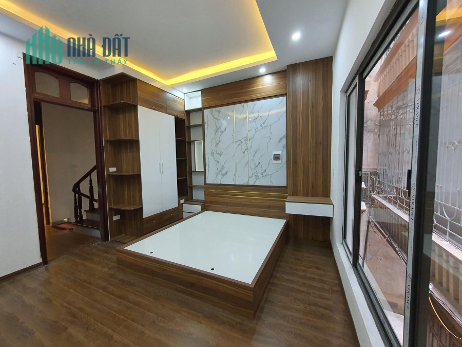 Bán nhà Vương Thừa Vũ, Thanh Xuân, 48m x 4 tầng, gần Ô tô
