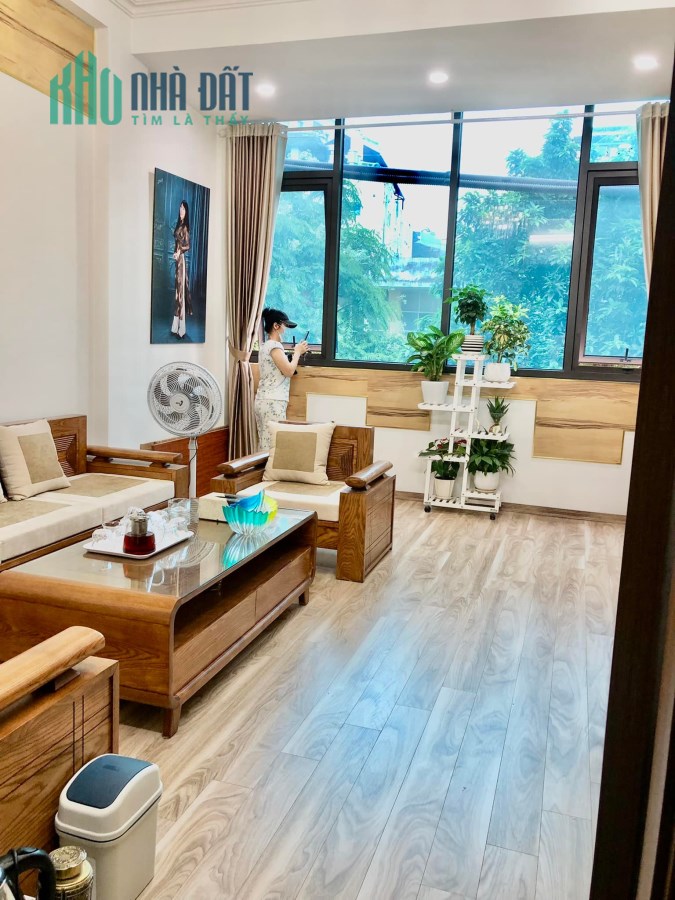 Bán nhà Lai Xá mặt tiền lớn - kinh doanh đỉnh - gara ô tô - 47m2x4 tầng nhỉnh 4 tỷ