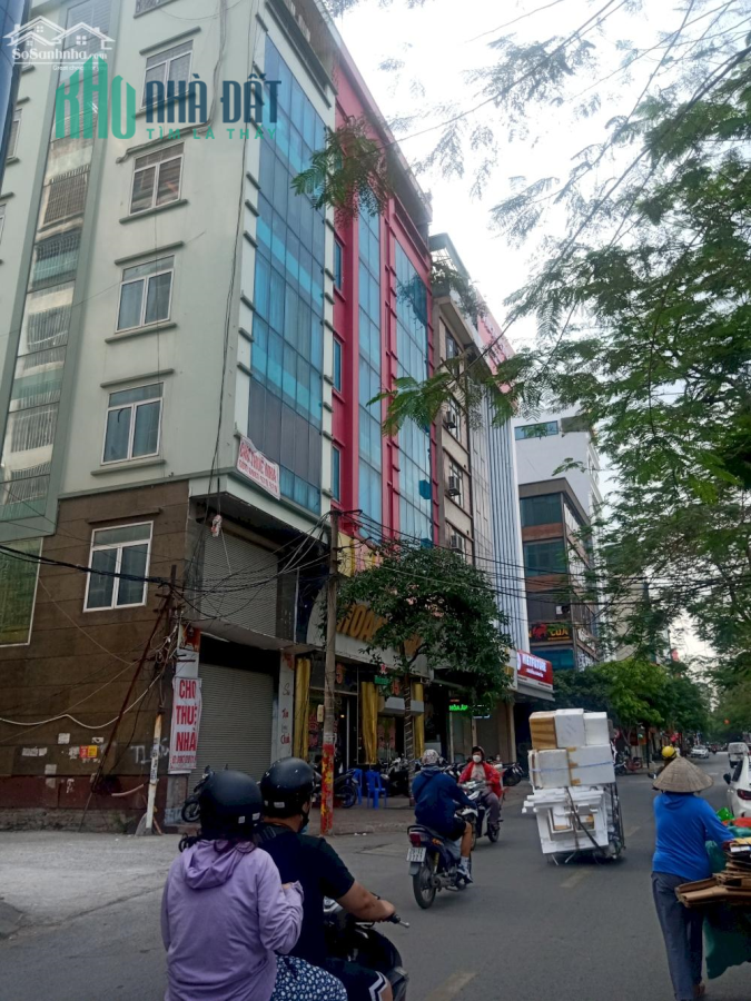 Mặt tiền khủng 11m, 8 tầng mặt phố Nguyễn Khang, vỉa hè 2 bên. 3x tỷ