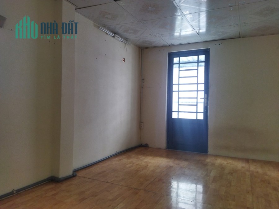 Bán nhà hẽm xe hơi đỗ cửa Nguyễn Thượng Hiền,3,2 tỷ thương lượng, 3 tầng