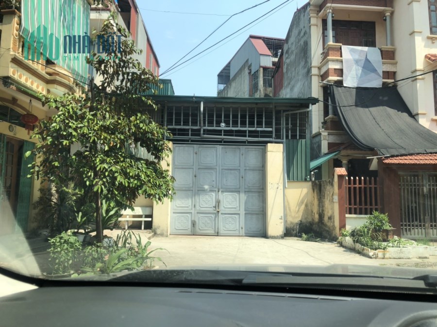 Bán gấp lô đất ở vị trí đẹp,2 mặt tiền . khu Đại Phúc