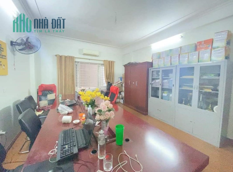 Tôi bán nhà liền kề KĐT Văn Khê 86m2x4T, MT 5m chỉ 9.119 tỷ. LH 0989.62.6116