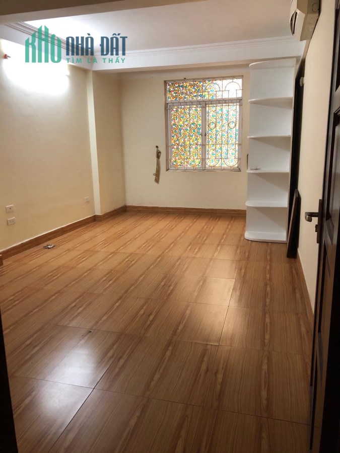 HIẾM NHÀ BÁN-MẶT NGÕ-GẦN PHỐ-60M 8xTỶ-CÁT LINH ĐỐNG ĐA-NHÀ ĐẸP Ở NGAY