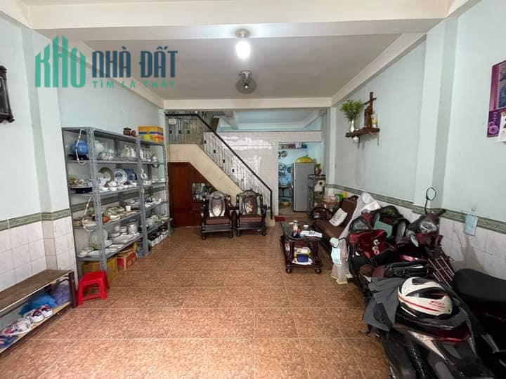 Bán nhà mặt tiền đường Tổng Lung. Phường 13. Quận 11. 39m2. Giá 7.5 tỷ. 0988758645