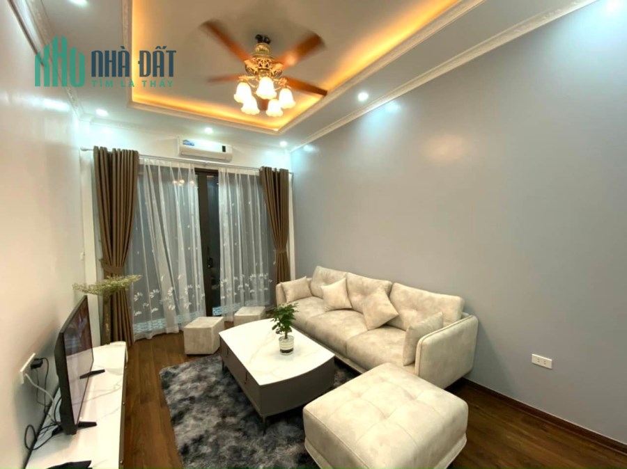 Bán nhà Cầu Diễn dân xây sổ vuông đẹp ô tô qua cửa 50m2x4T nhỉnh 4 tỷ