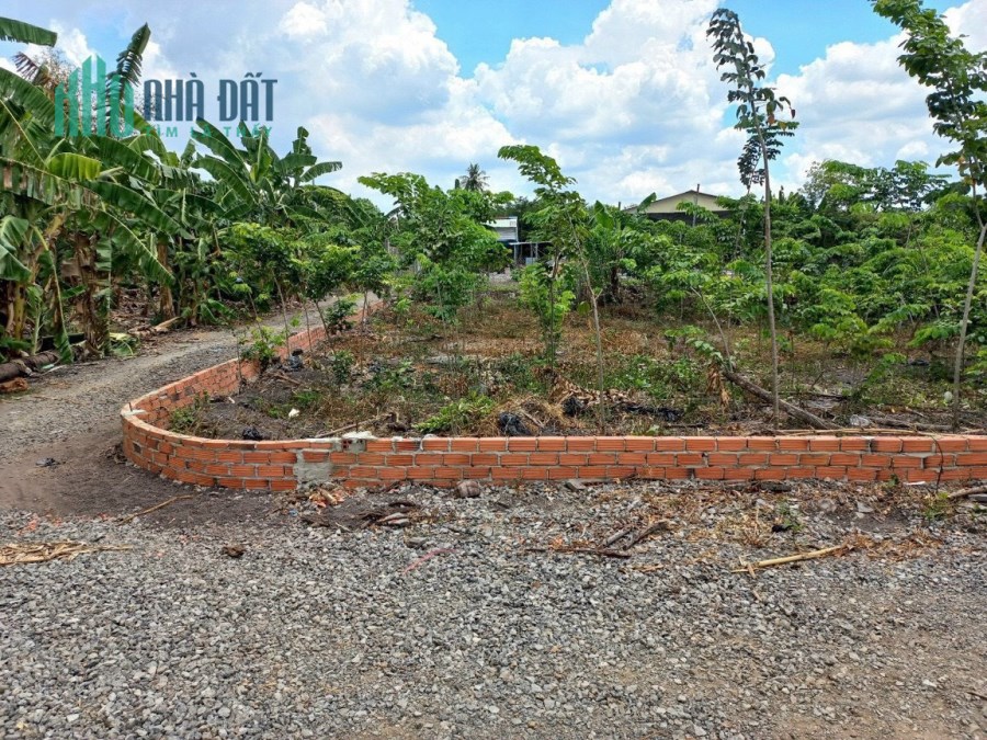 Bán lô đất đường Nguyễn Hoàng, X.Sông Trầu, Trảng Bom