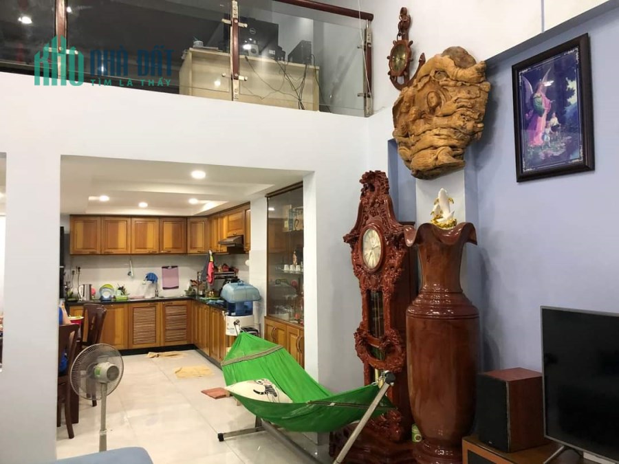 Bán nhà HXH thông Tái Thiết, Tân Bình, 56m2, 4 tầng, ngang bề thế 6m, chỉ 8 tỷ.