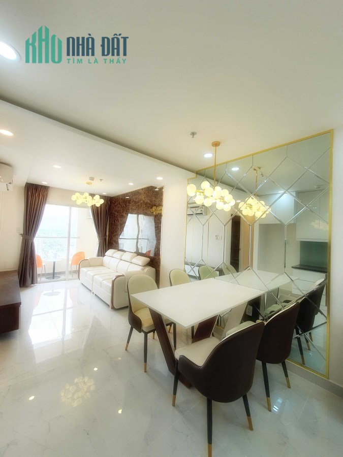 Chủ nhà cần bán căn 2PN. 58m2, Terra Royal chỉ 5.5 tỷ để lại nội thất y hình LH 0941797916