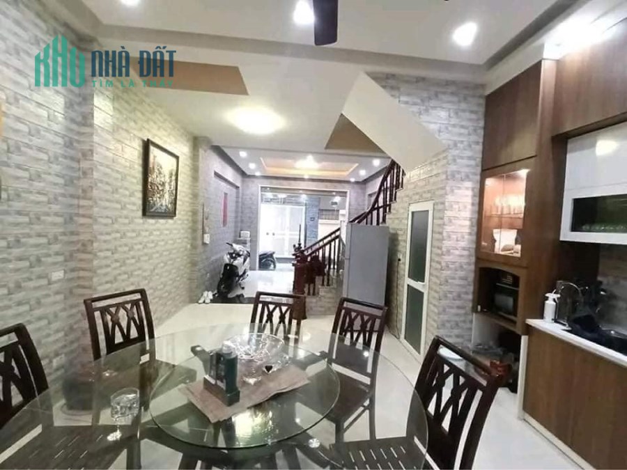 Nhà phố giáp nhị, ngõ thông,  50m2x4 tầng chỉ 6  tỷ