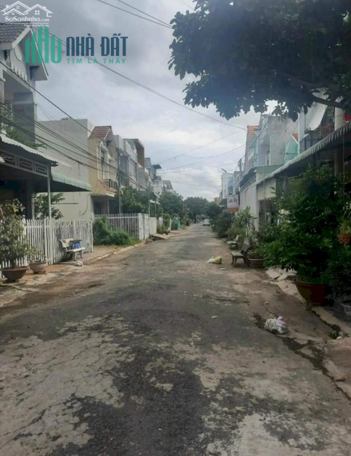 Bán nhà trệt lầu, Lý Công Uẩn, Bình Khánh 3, LX, AG