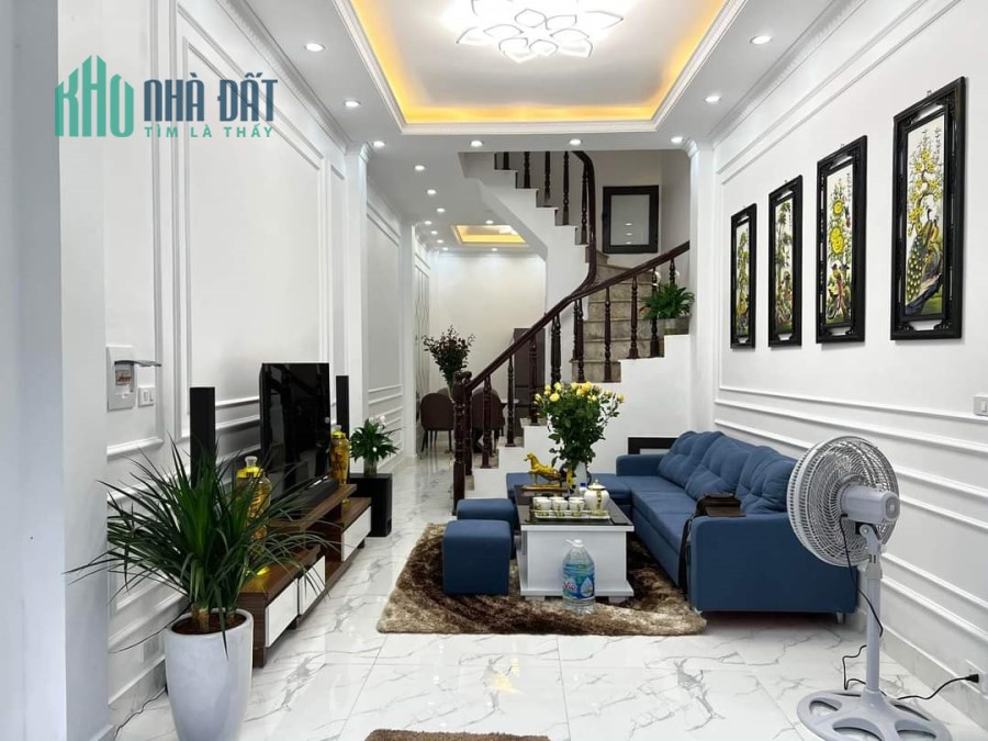 Chính chủ cần tiền làm ăn nên bán nhanh căn nhà ở Kim Giang, Thanh Xuân, Hà Nội