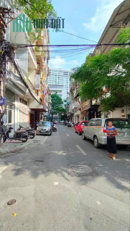 Mặt phố Phạm Hồng Thái 85m2, MT 5,5m hè rộng ôtô đỗ hợp Văn phòng 32tỷ Ba Đình