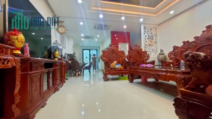 Bán Biệt thự LK tại KĐT Gamuda Garden, tặng full nội thất, 120m2 x 3T x 5.5m, Giá: 23.8 tỷ