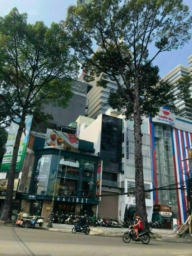 bán gấp nhà 5 tầng mặt tiền đường Nguyễn Đình Chiểu Q10. DT: 6.5x28m, NH: 8.5m, giá bán 68,5 tỷ TL