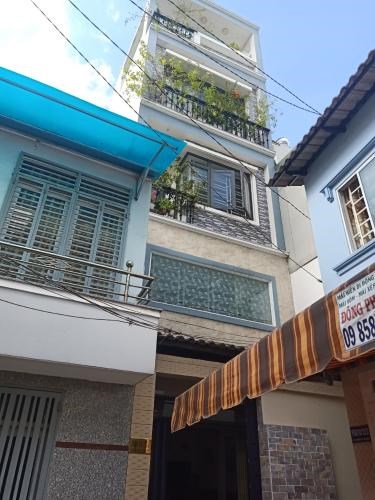 Nhà bán đẹp ở liền-Quận 11 gặp chủ thỏa thuận giá chỉ 4.5 tỷ.