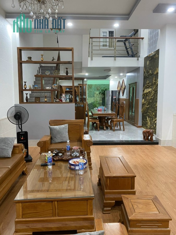 ÉT Ô ÉT ..Bán nhà MTKD cực đẹp Đường Trần Bá Giao, P.5 , Gò Vấp 114M2 giá rẻ 14 tỷ 500 TL