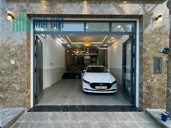bán gấp nhà 4 tầng  hẻm xe hơi  Trần Quang Diệu ( 67 m2) 50 tỷ TL