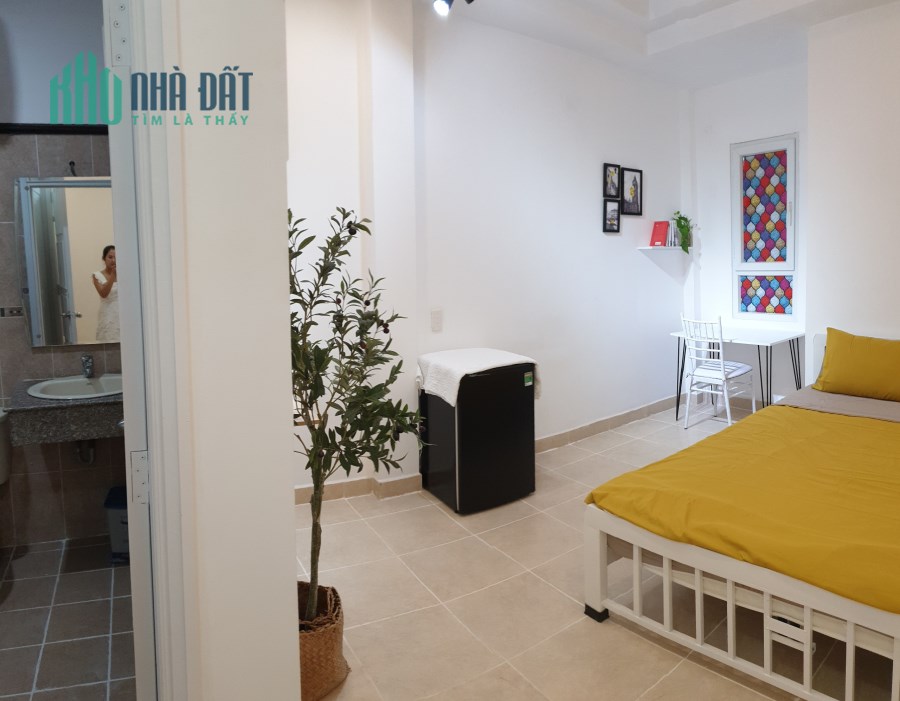 CHDV Cống Quỳnh 25m2 full nội thất, sát phố Tây Bùi Viện