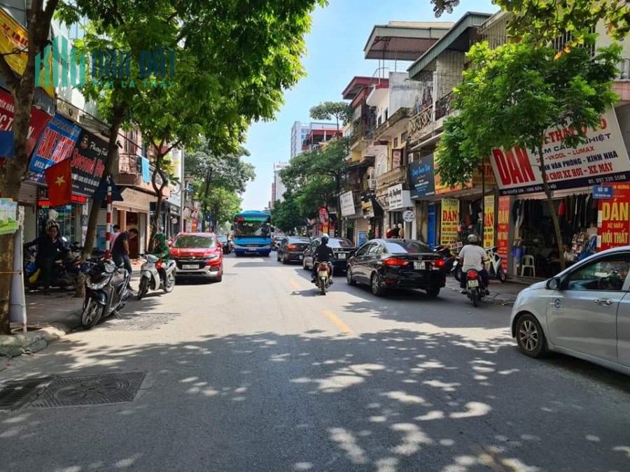 Cần bán nhanh giá cực tốt mặt phố kinh doanh Trường Lâm diện tích 90m, mặt tiền rộng