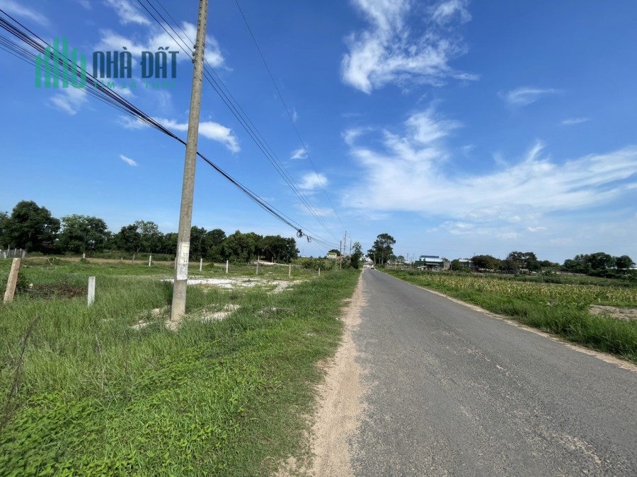 Đinh Công Tráng Lagi 22,5x37 280 triệu/m ngang