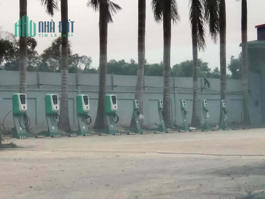 Bán 7105m2 đất thị trấn Hương Khê Hà Tĩnh, MT cực rộng 82,4m, chỉ  5.6 tỷ. Lh:0974298558, 0913162287