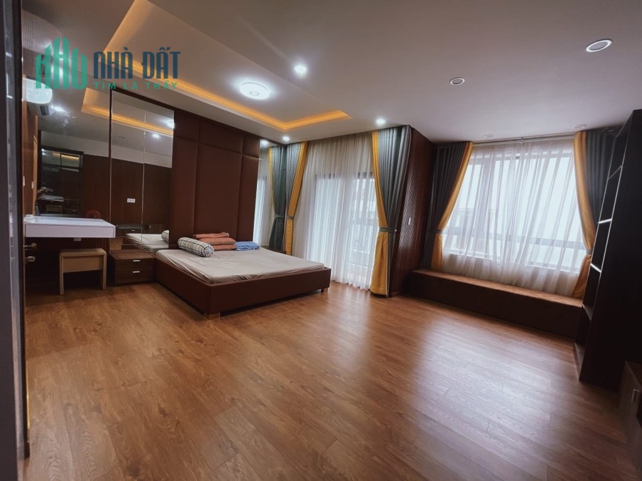 Góc HXH Lê Văn Sỹ, hầm 5 tầng thang máy. 0896487878