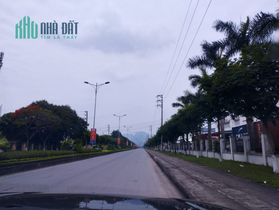 Chuyển nhượng gấp lô đất 20ha, tại KCN Châu Sơn, Hà Nam. Giá 1/2 giá gốc. nhiều ưu đãi.