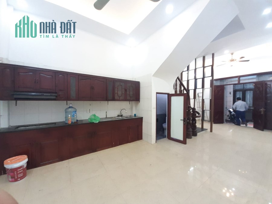 Bán nhà phố Hoàng Mai 40m2x4 tầng chỉ 4.2 tỷ