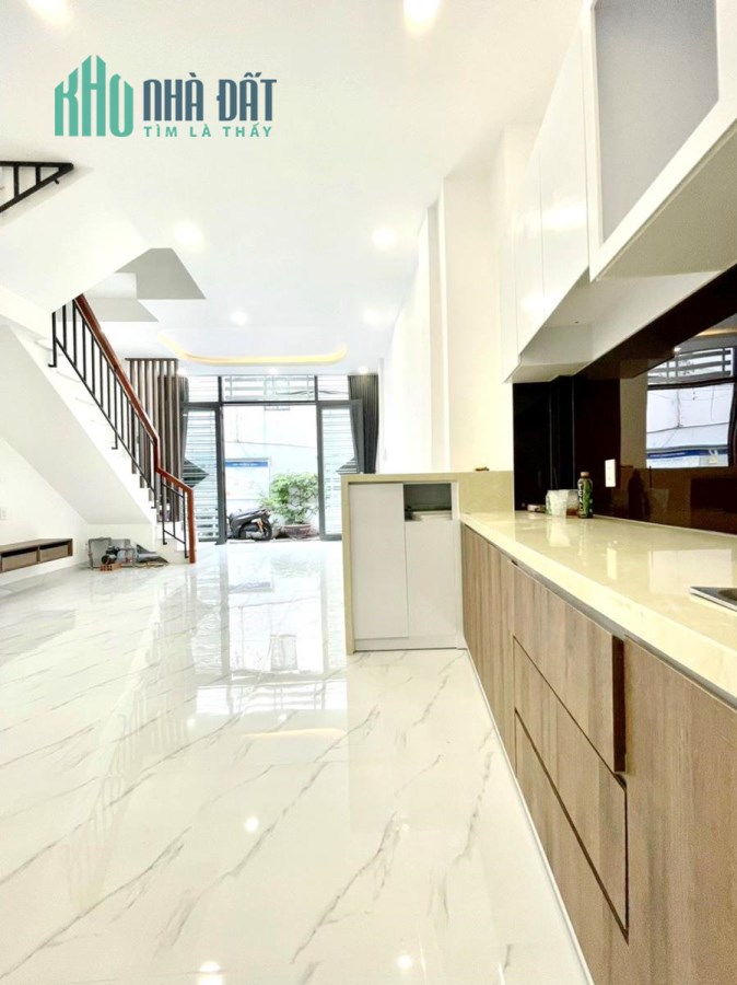 Nguyễn Thị Thập - cách hẻm xe hơi 10m - giá chỉ 3ty
