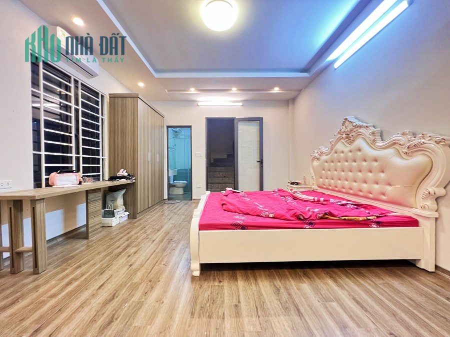 Bán nhà Lai Xá dân xây kinh doanh ô tô đỗ cửa 47m2x4T 4,2 tỷ