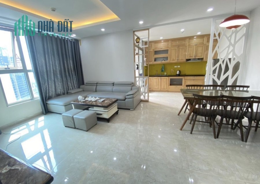 BÁN TẬP THỂ 2 PN MẶT PHỐ LINH LANG, FULL ĐỒ, CHỈ NHỈNH 1 TỶ