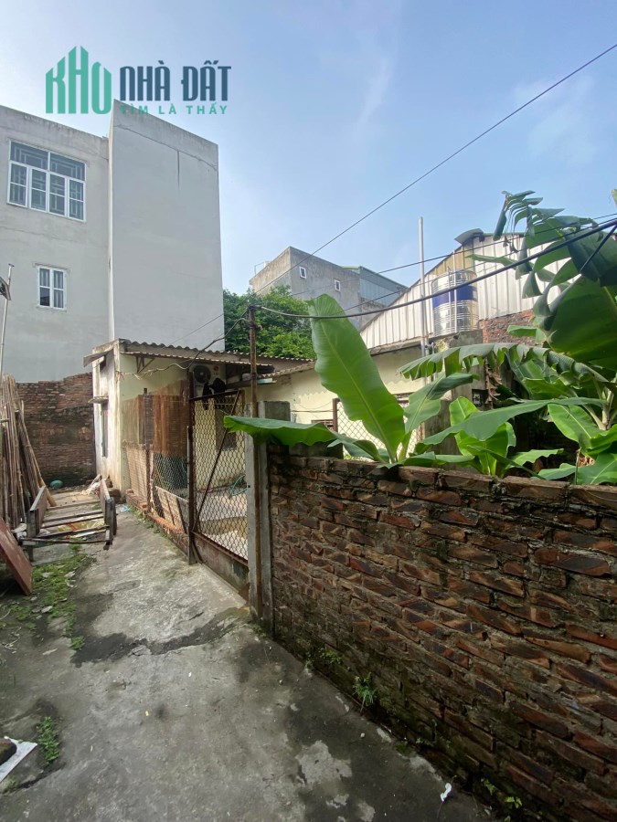 Em cần bán gấp đất Phúc Lợi 37m, mt: 6.6m, 2 tỷ