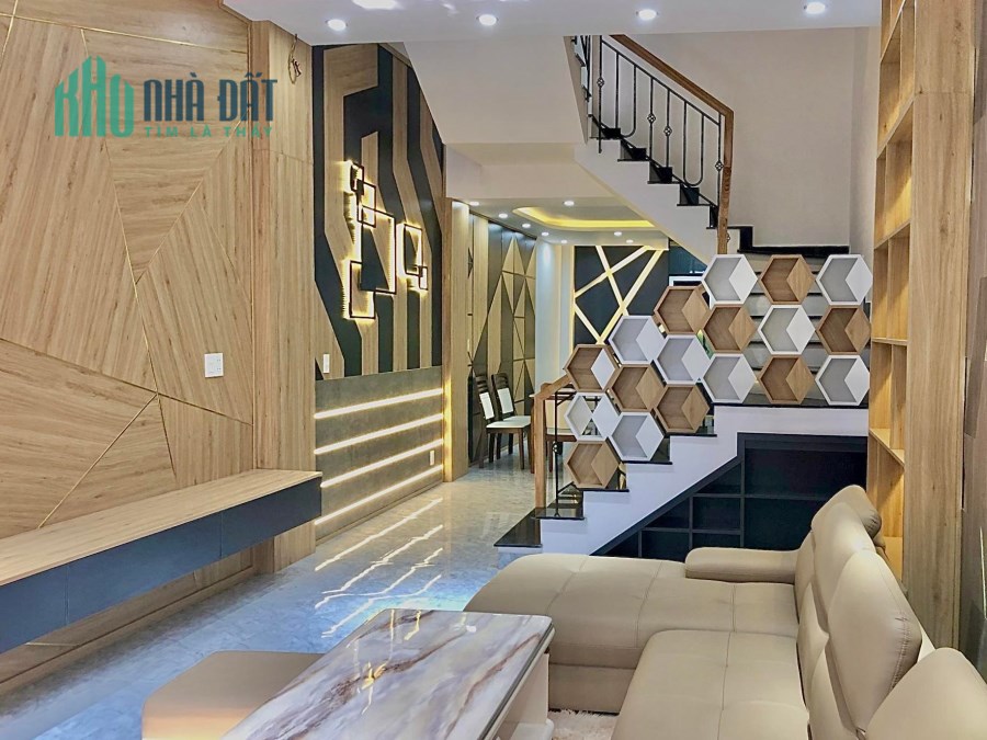 Siêu Phẩm! Nhà Đẹp Giá Rẻ  Núi Thành, q. Hải Châu. 4T. Full nội thất. Chỉ 4.7 tỷ