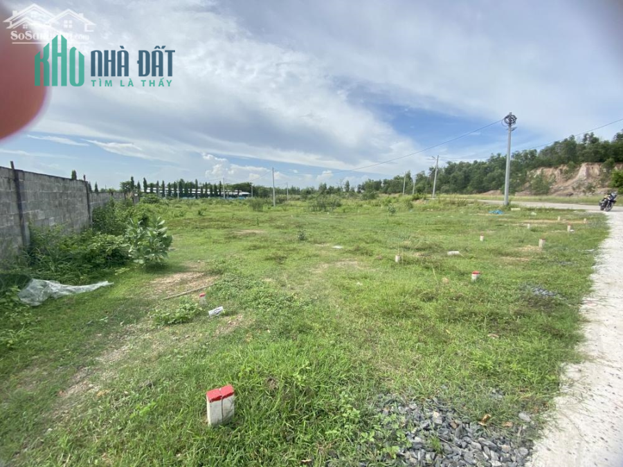 Bán Đất thổ cư, sát bên TP Biên Hòa, giá rẻ cực kì 1,2ty lô, 5x18 bao quanh dân ở kín