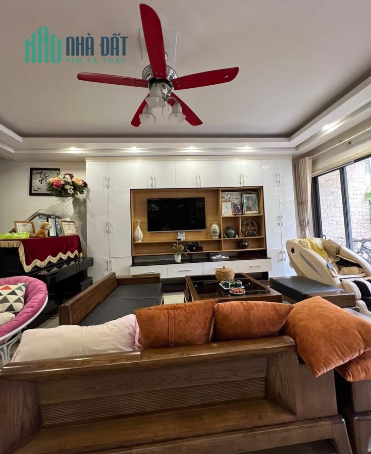 Mặt phố Xã Đàn sầm uất, MT rộng 6m, 50m2x5T chỉ 29.9 tỷ. LH 0989.62.6116