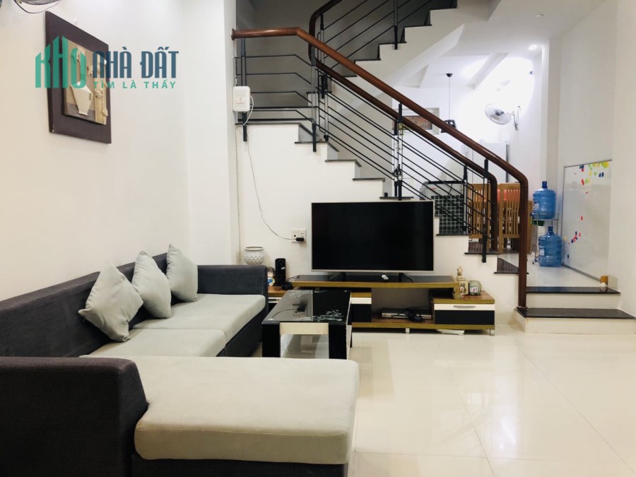 Chính chủ bán nhà 2 tầng kiệt đường Tiểu La